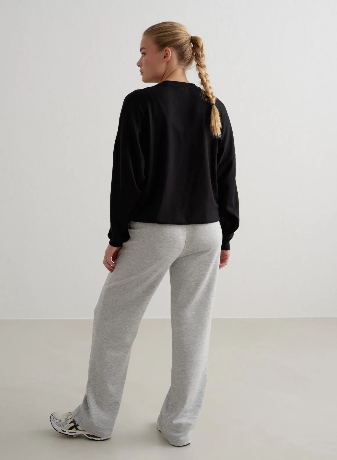 Black Comfy Modal Sweatshirt