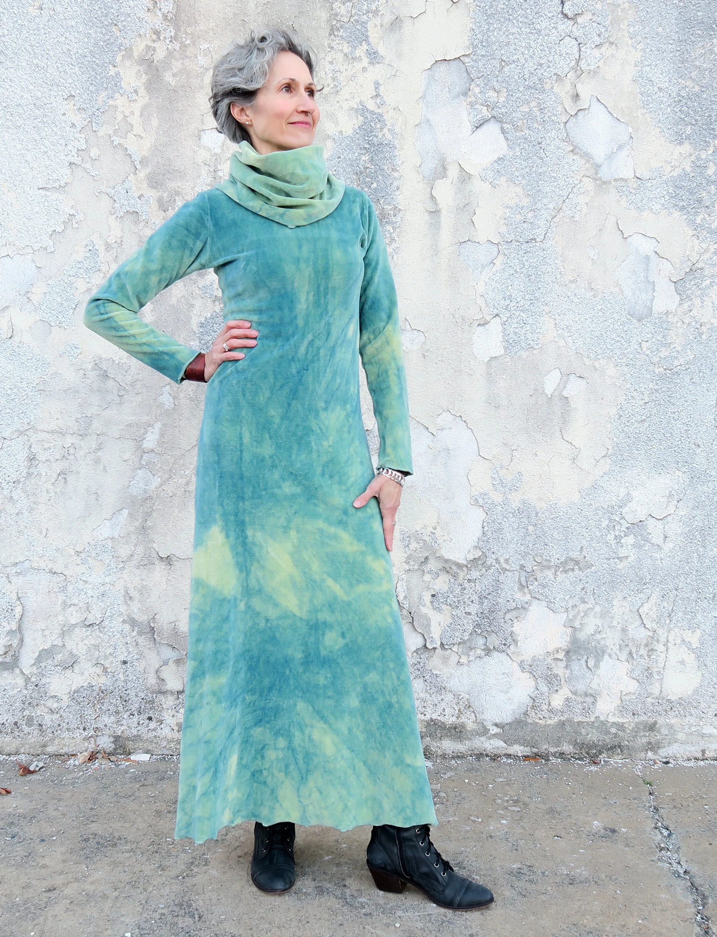 Chunky Cowl Simplicity Long VELOUR Dress