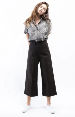 High Rise Clean Wide Leg Crop Pants in Black