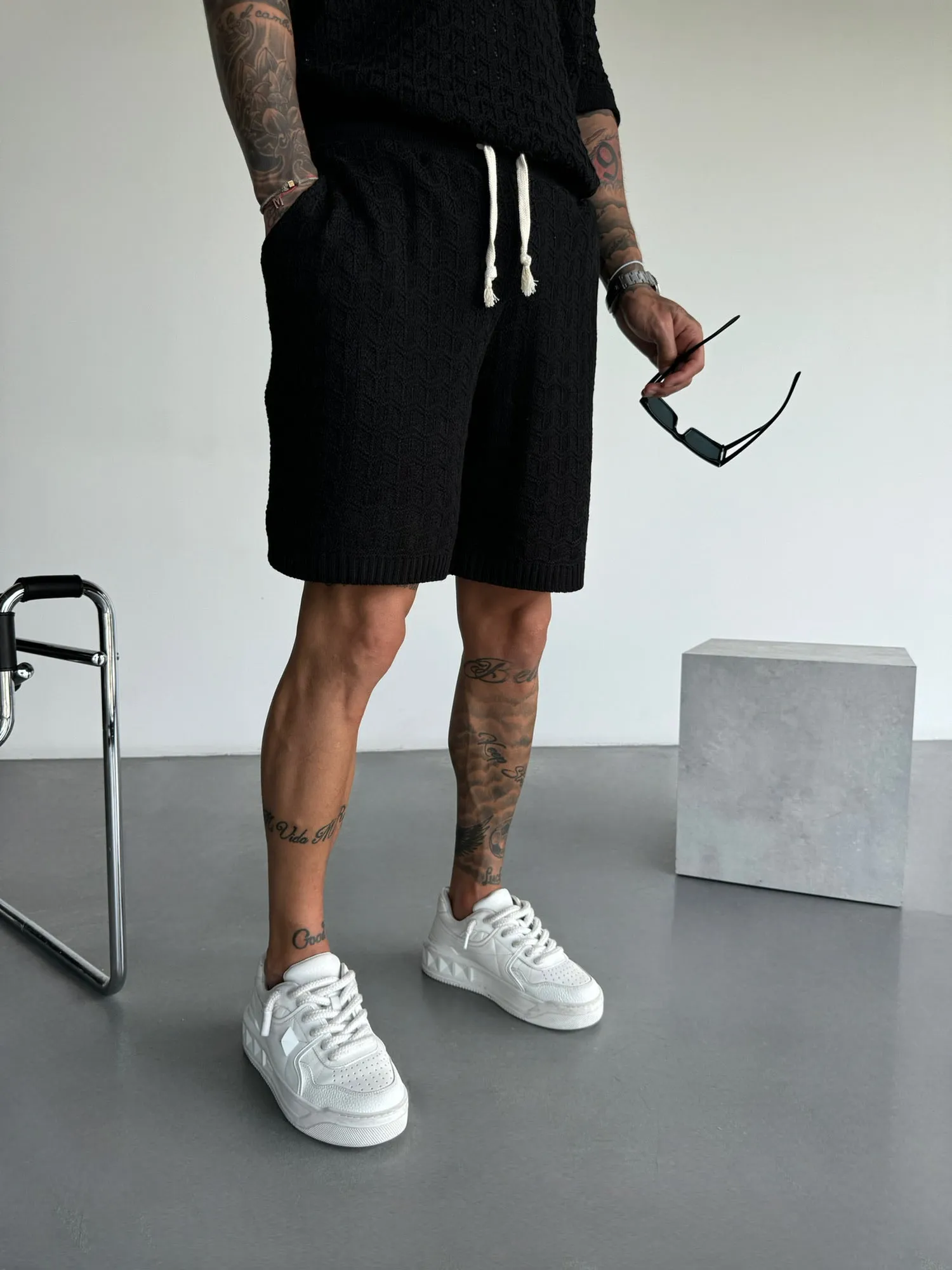 Loose Fit Structured Knit Shorts - Black