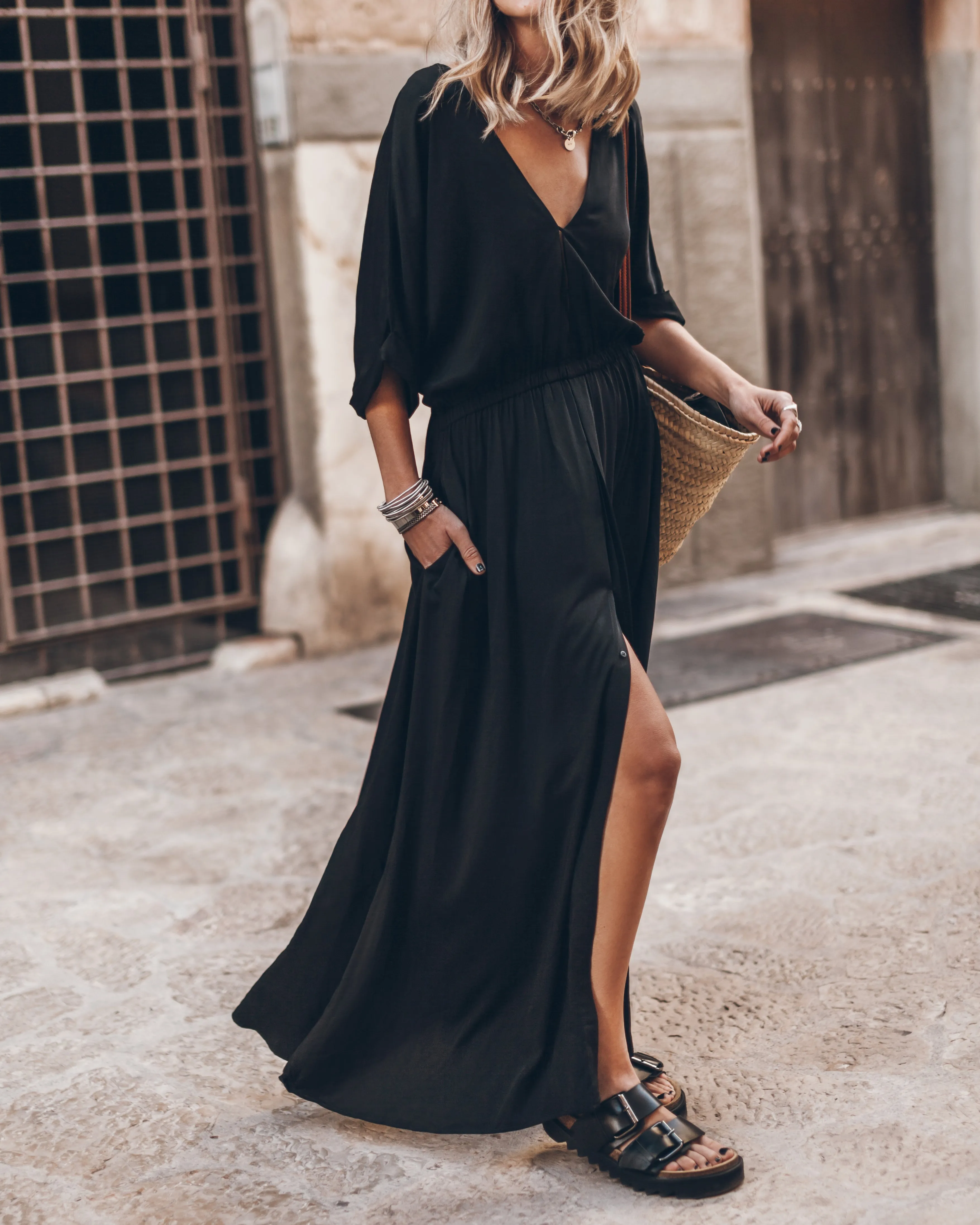 The Black Long Chill Dress